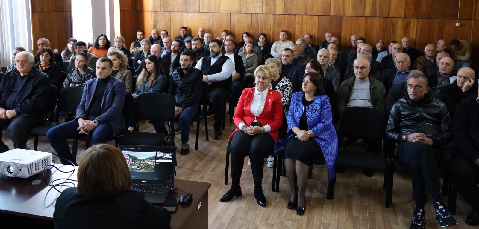 დღეს ქედის მუნიციპალიტეტის 2026 წლის ბიუჯეტის პროექტის საჯარო განხილვა გაიმართა. 